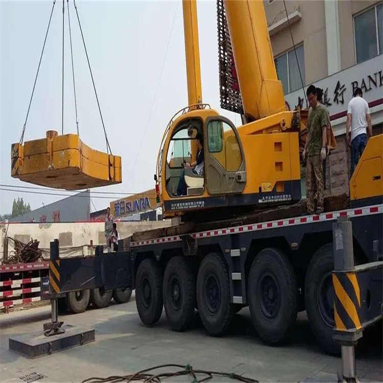 潮州当地吊车出租|机器吊装|75吨|工厂搬迁服务